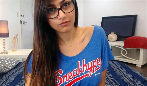 pornstar mia khalifa